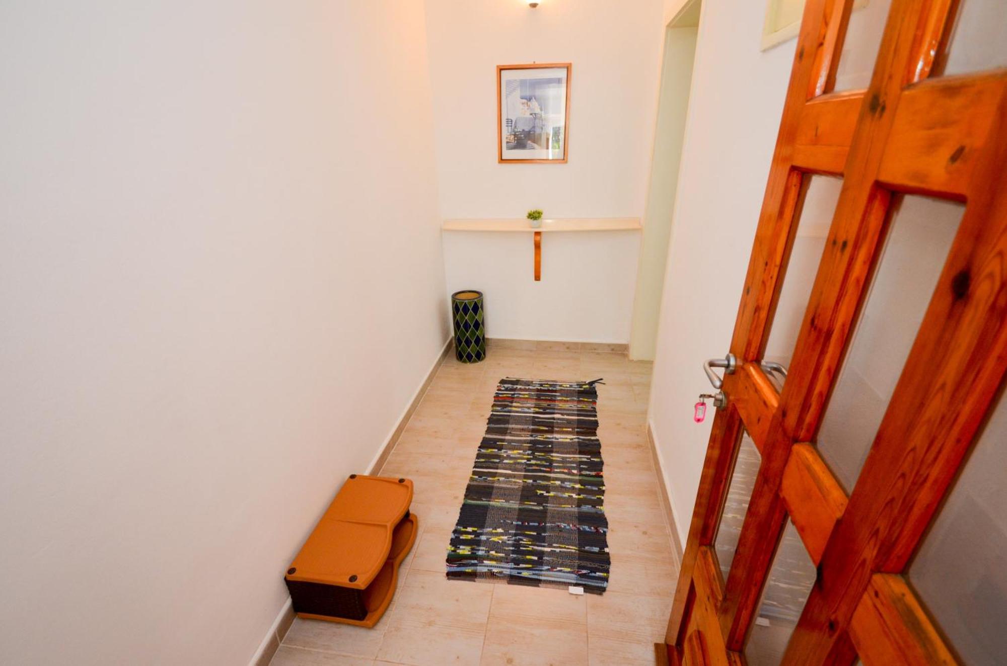 Tea Daire Kotor Oda fotoğraf